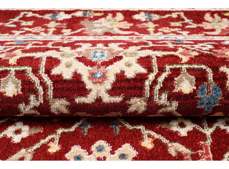 Kusový koberec RIVOLI Sivas - červený