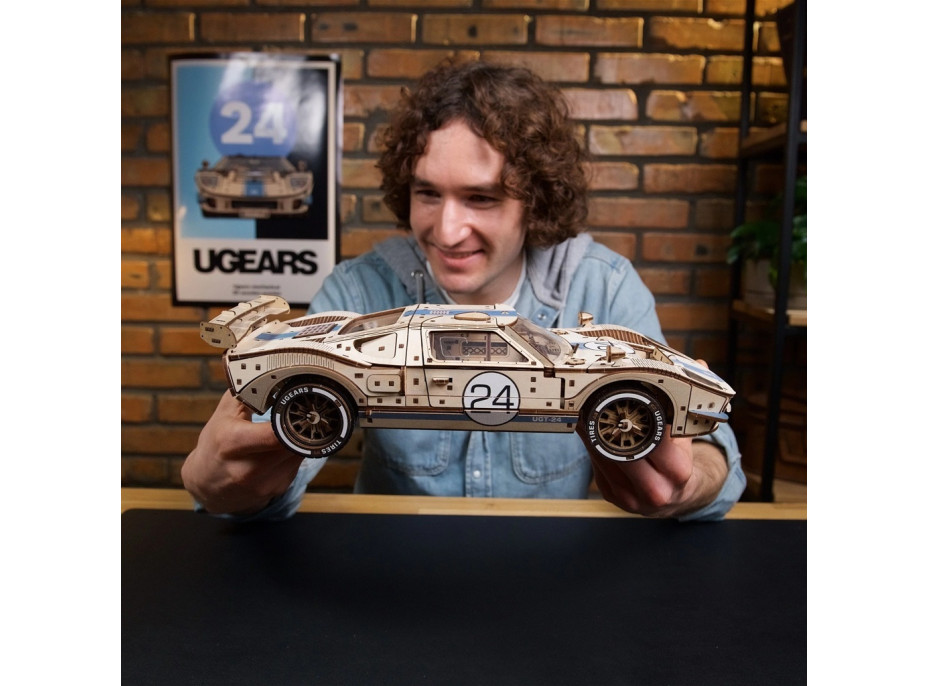 Ugears 3D dřevěné mechanické puzzle UGT-24 Endurance Racer