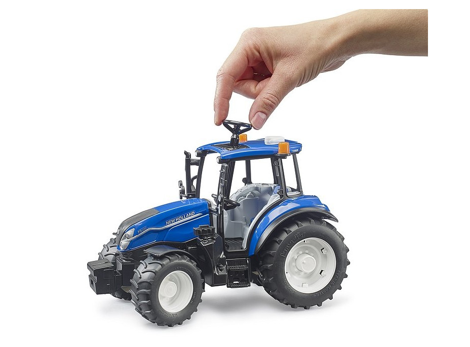 Bruder Traktor New Holland T5.120