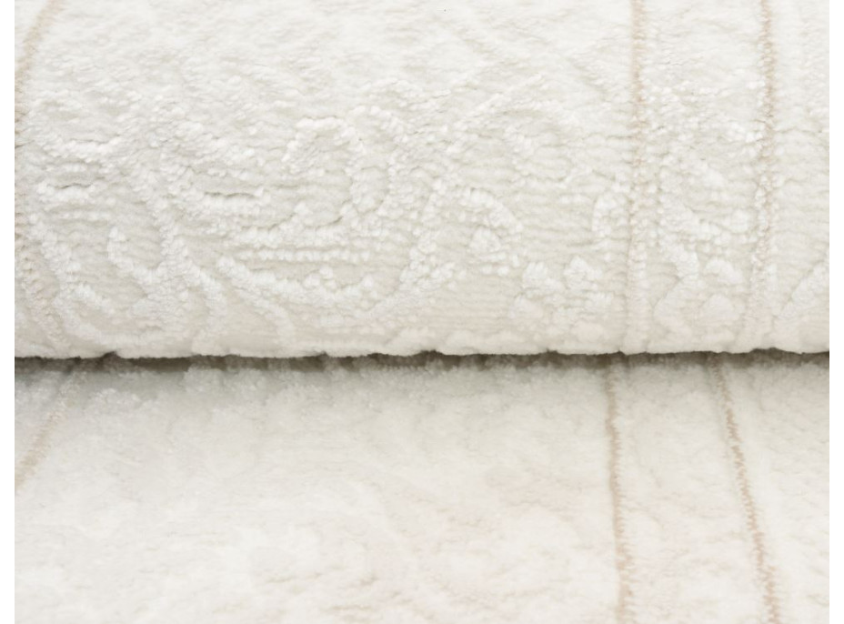 Kusový koberec HERA Noble - bílý