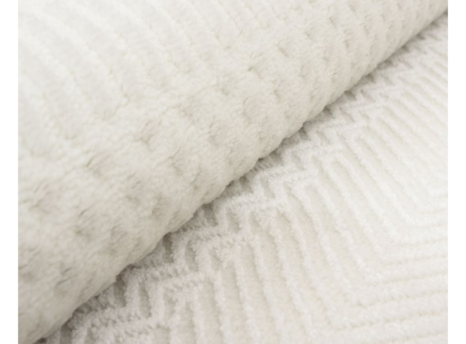 Kusový koberec HERA Ethnic - bílý