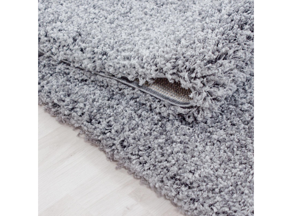 Kusový koberec Life Shaggy 1500 light grey, 60x110 cm