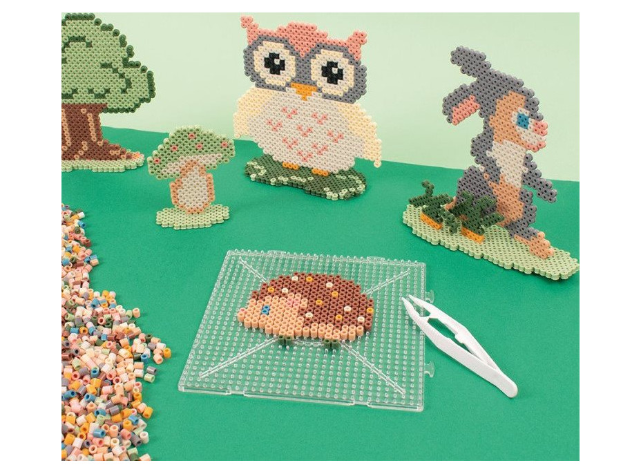 PLAYBOX Zažehlovací korálky v plastovém kufříku Mellow pastel + destička a předlohy 12000ks