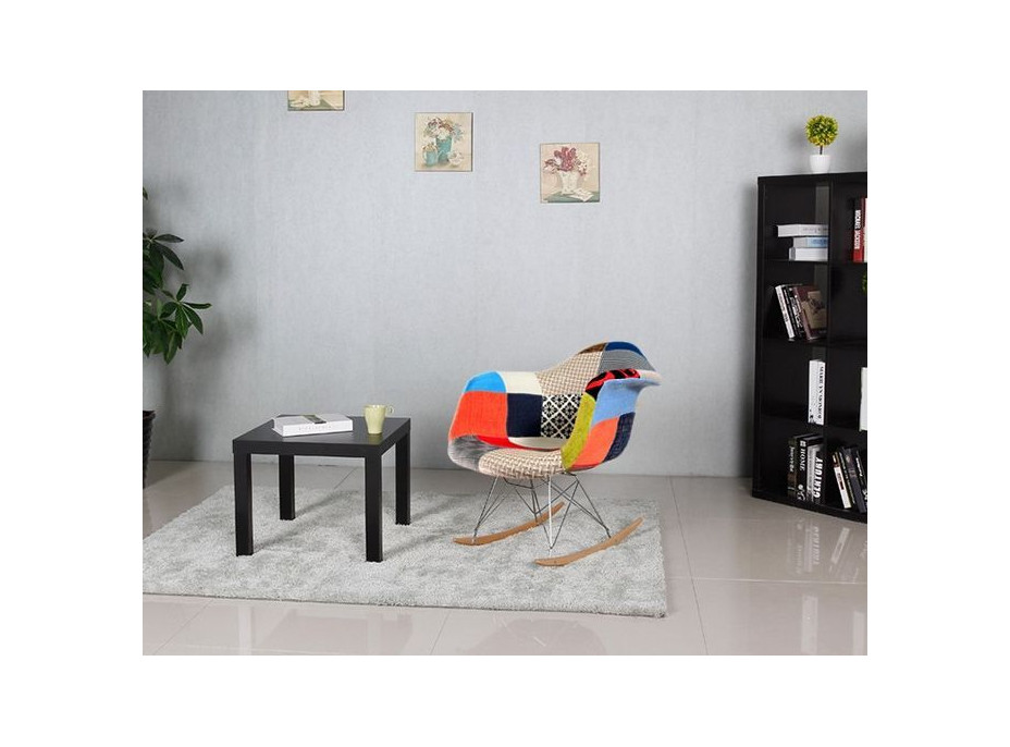 Designové houpací křeslo Andrea - patchwork