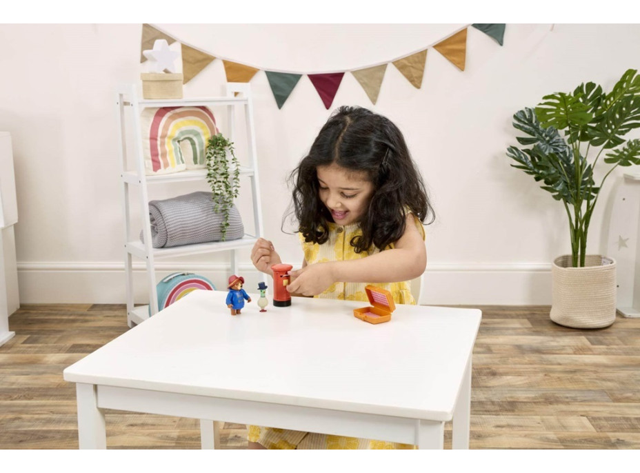 Rainbow Paddington a dopisy tetě Lucy