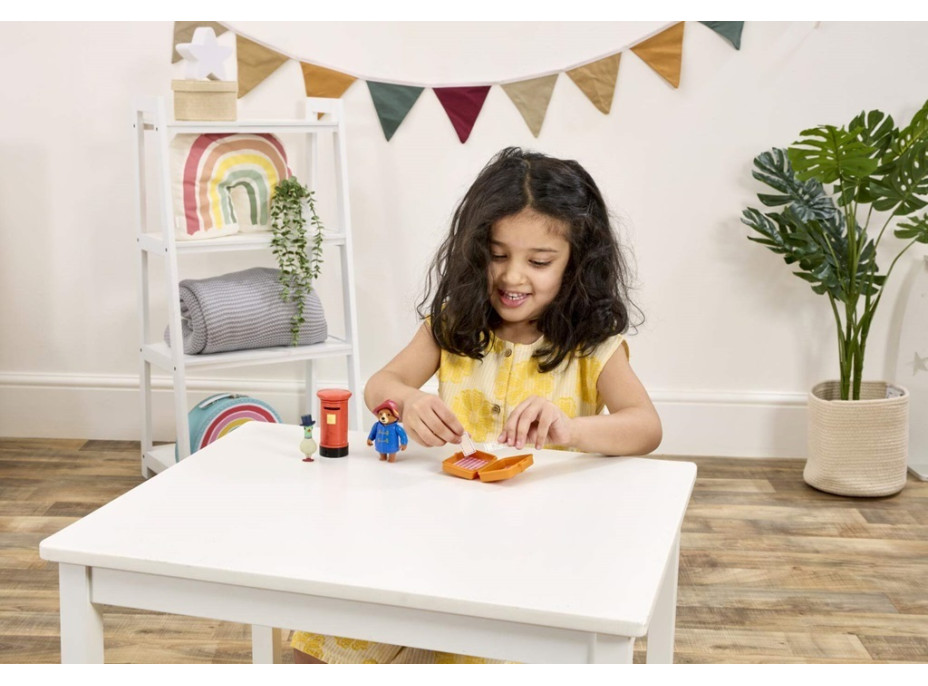 Rainbow Paddington a dopisy tetě Lucy