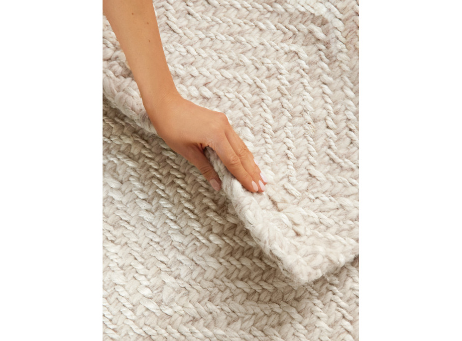 Běhoun Majoli 106238 White
