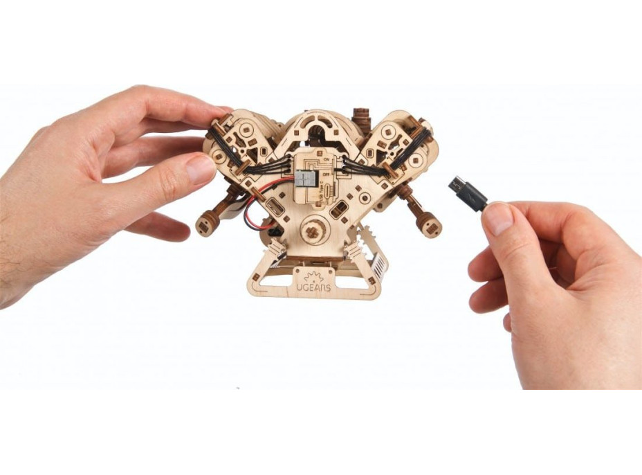 UGEARS 3D puzzle Motor V8, 776 dílků