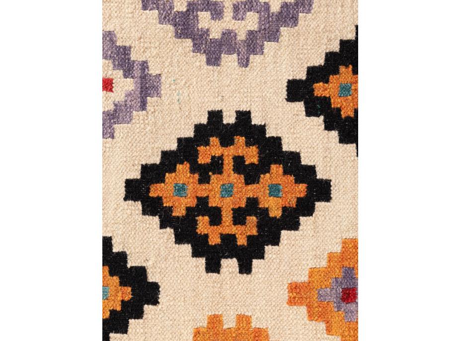 Kusový koberec Kamal Kian 106240 Multicolor