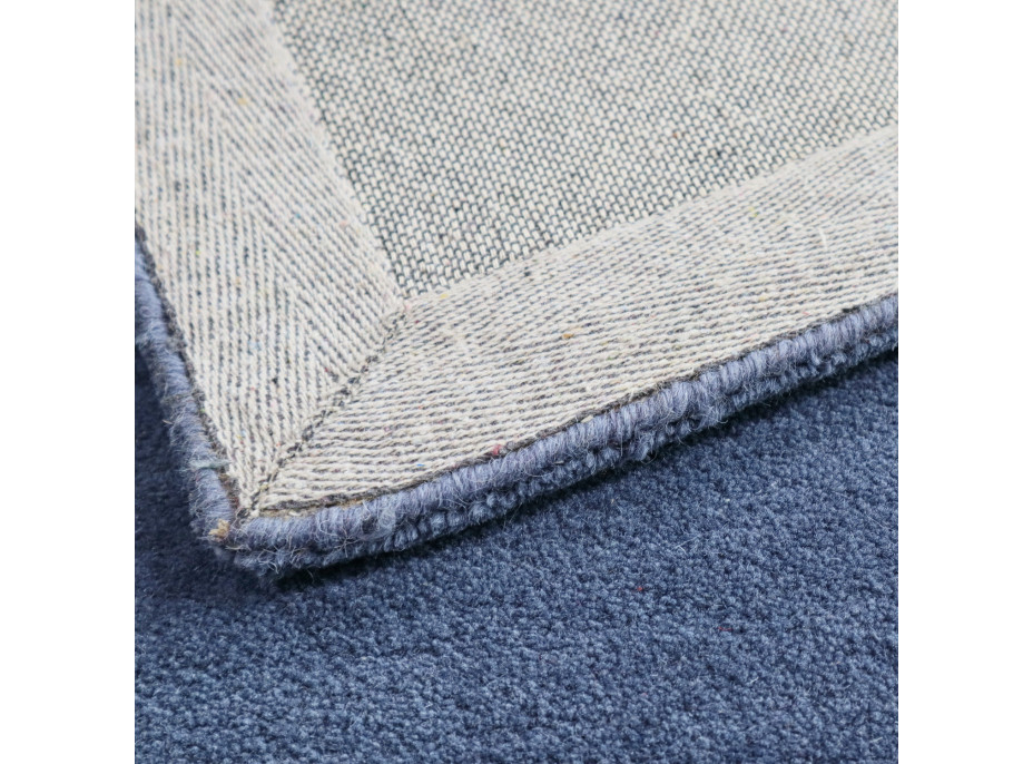 Ručně všívaný kusový koberec Asra wool modrá