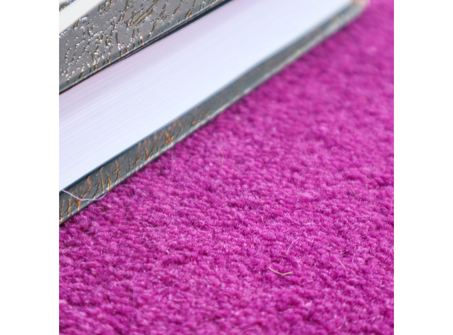 Ručně všívaný kusový koberec Asra wool lila