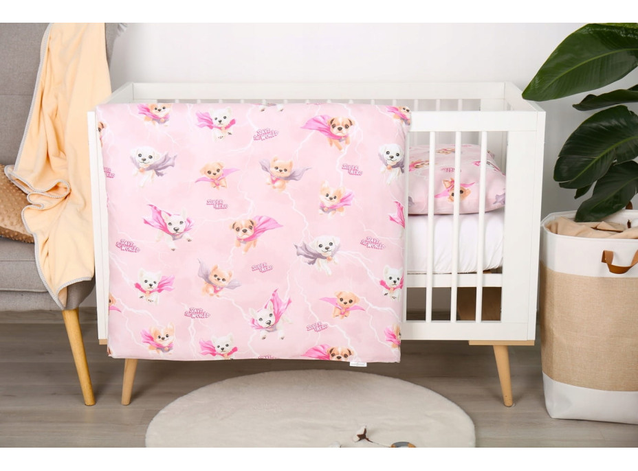 Dětské bavlněné povlečení do postýlky 120x90 cm BABYMAM PREMIUM - Super pejsci - růžové