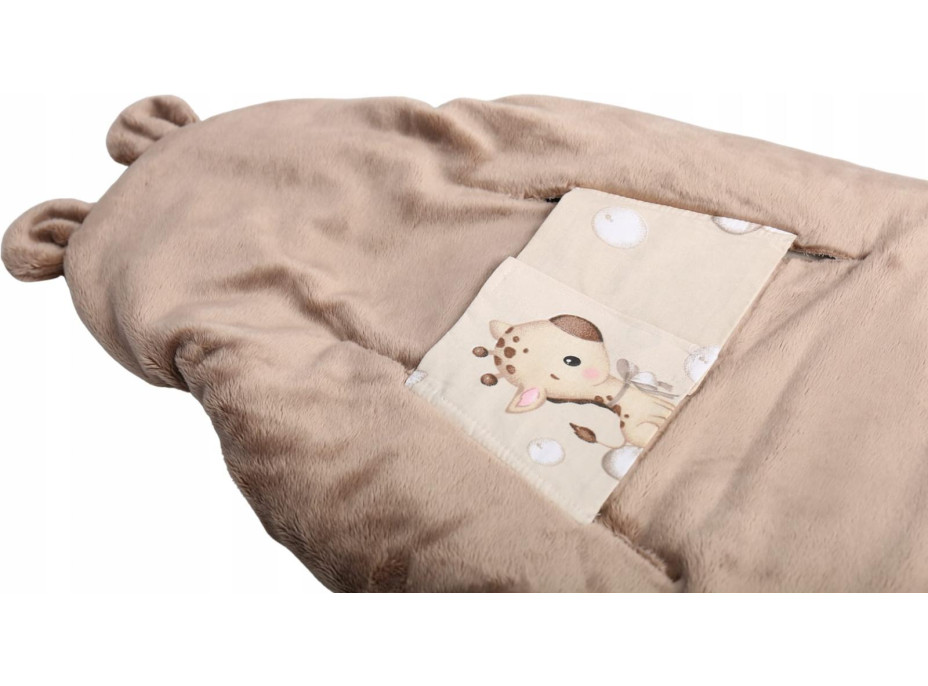 Plyšová zavinovačka s kapucí BABYMAM do autosedačky - Béžová žirafa/cappuccino