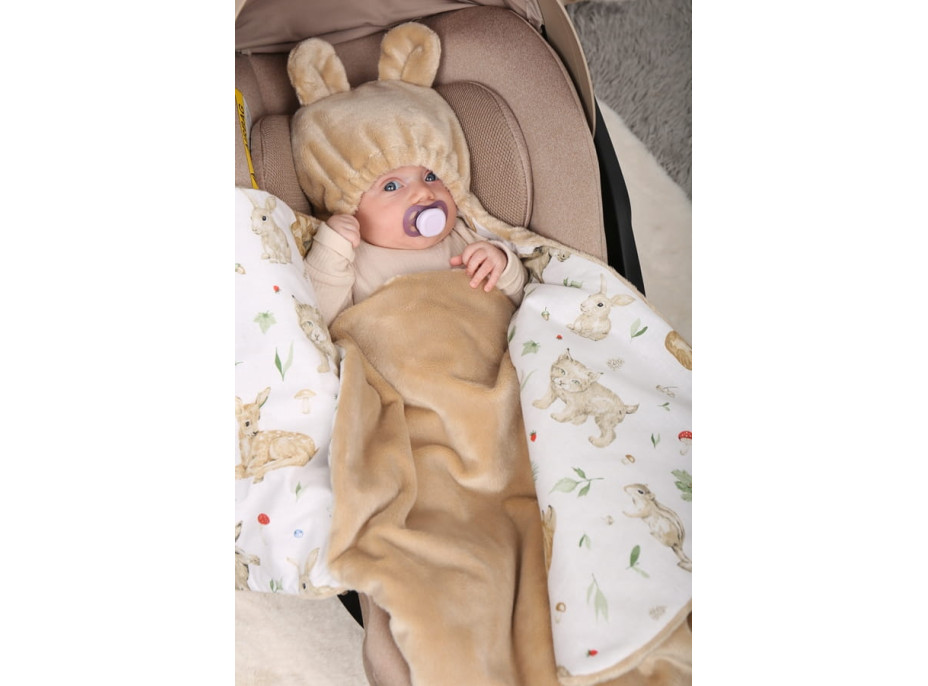 Plyšová zavinovačka s kapucí BABYMAM do autosedačky - Lesní zvířátka/béžová