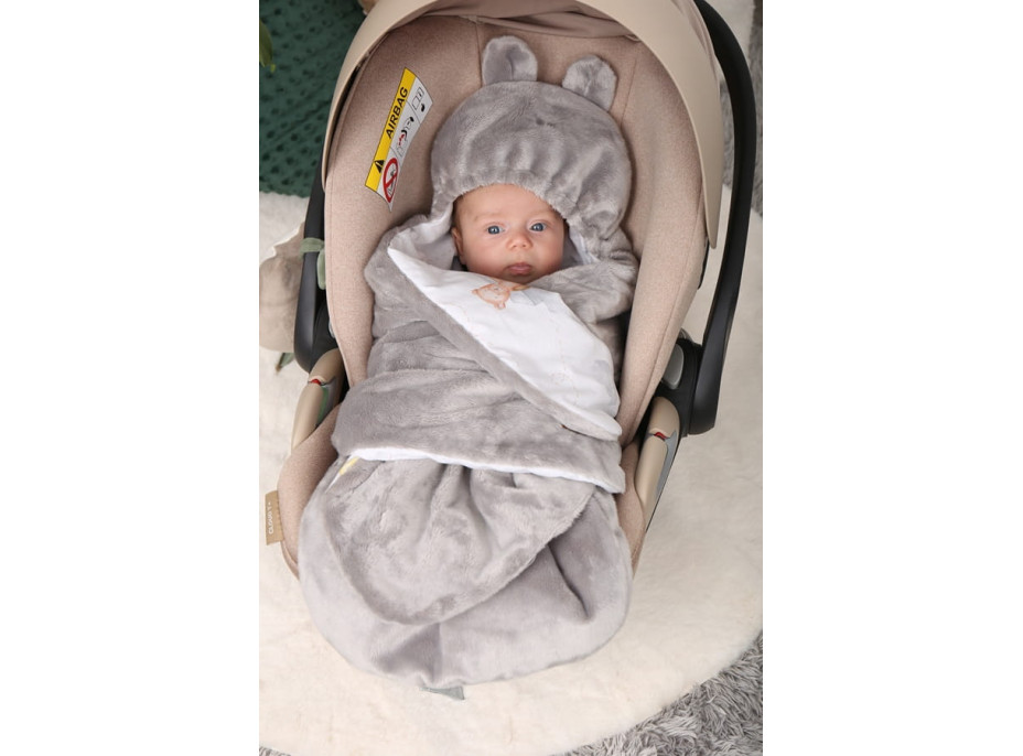Plyšová zavinovačka s kapucí BABYMAM do autosedačky - Let vlaštovkou/šedá