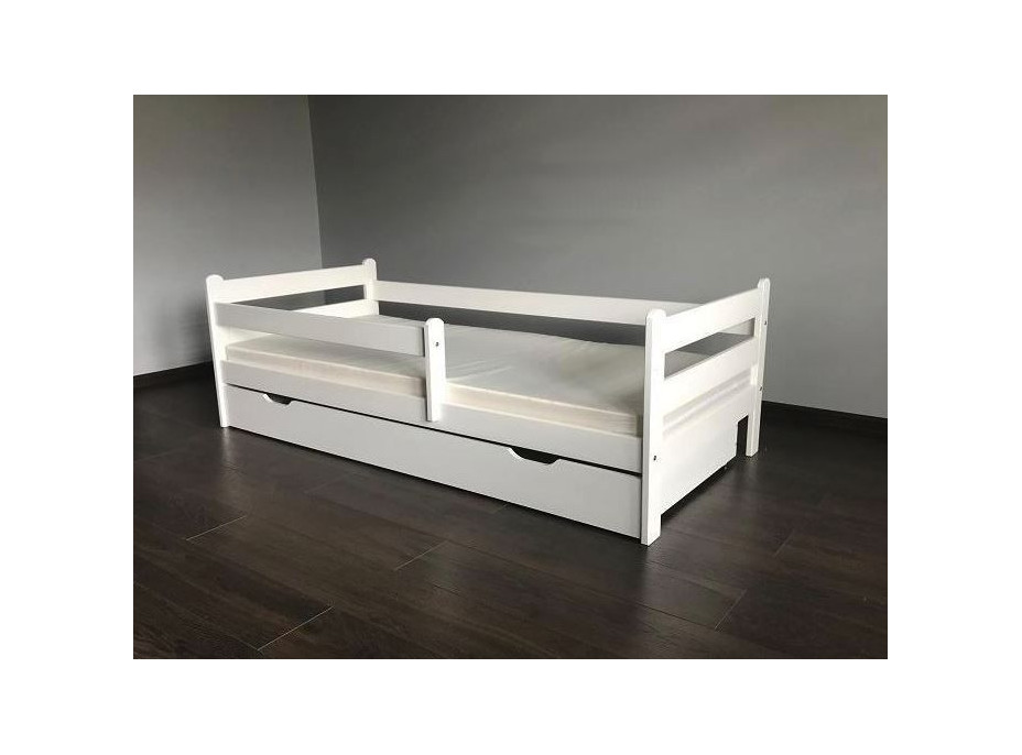 Dětská postel z MASIVU DP 025 - bílá barva