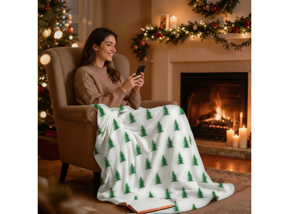 Vánoční deka CHRISTMAS TREE DELIGHT 130x160 cm - Stromečky