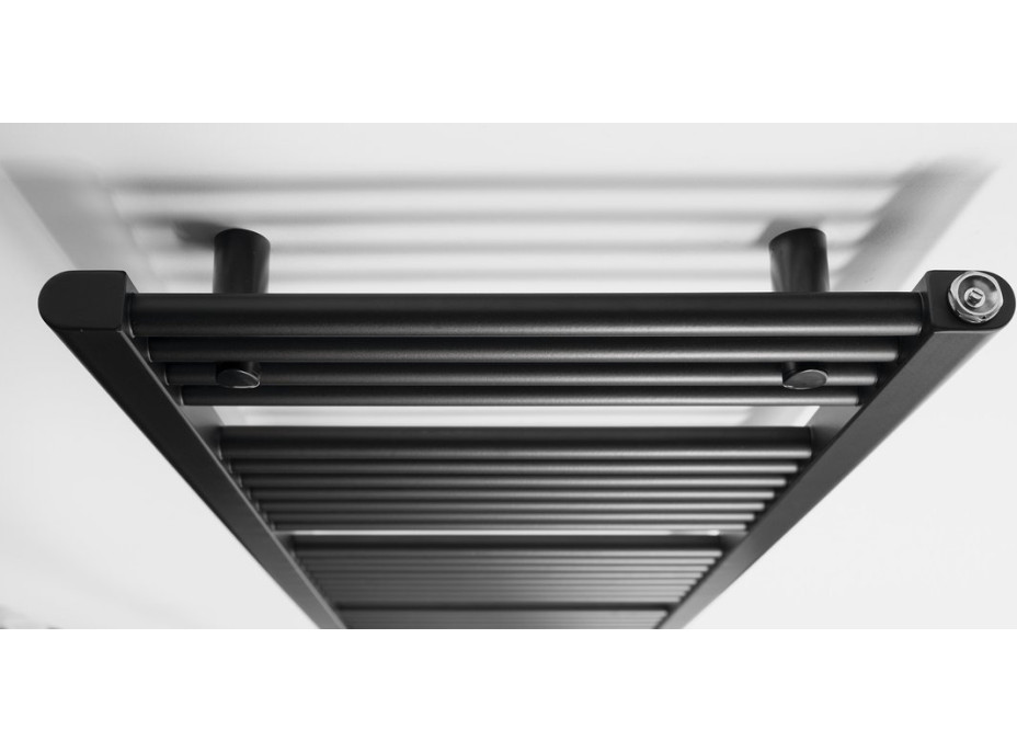 Aqualine DIRECT otopné těleso s bočním připojením 450x1320mm, černá mat ILR34B