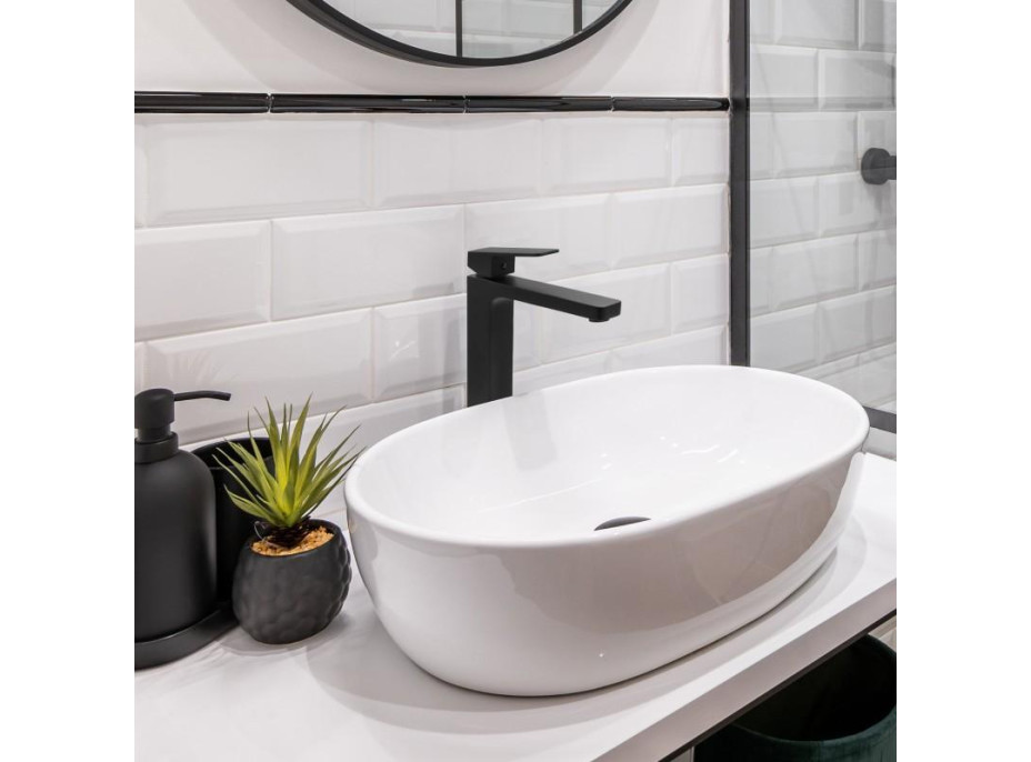 Umyvadlová baterie SARA - černá - vysoká