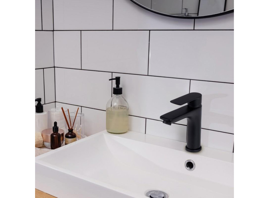 Umyvadlová baterie ELENA - černá - vysoká