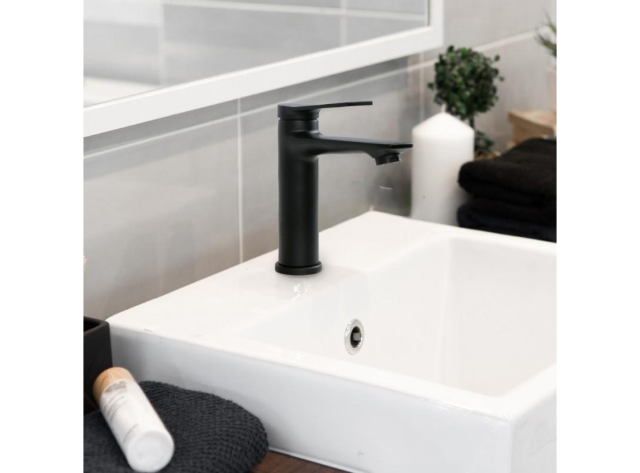 Umyvadlová baterie OMALA - černá - vysoká