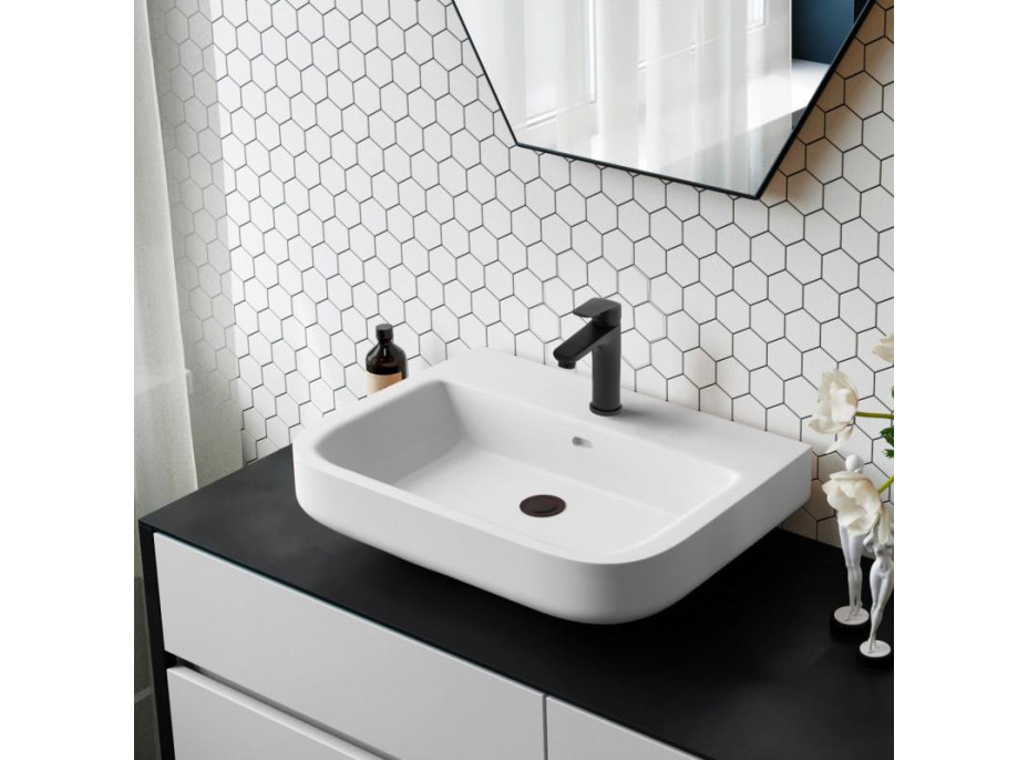 Umyvadlová baterie APIO - černá - nízká