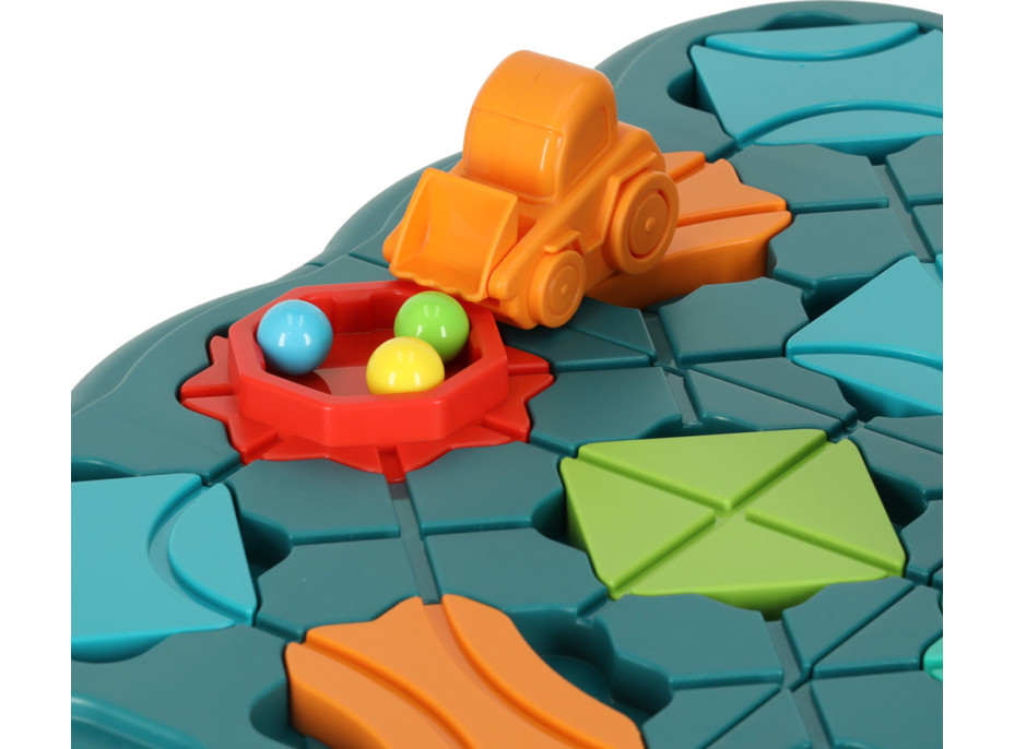 Logická desková hra bludiště s překážkovou dráhou 28 dílků