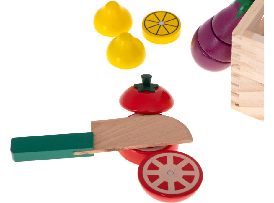 Dřevěná krájecí zelenina v krabici s příslušenstvím