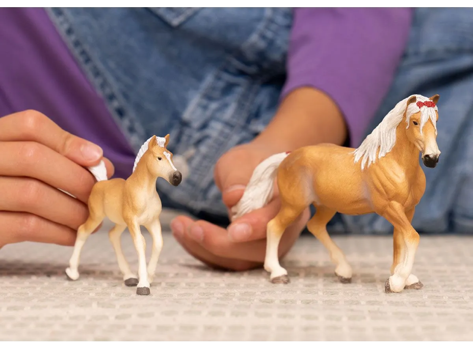SCHLEICH Horse Club® 13951 Haflingerský kůň - hříbě