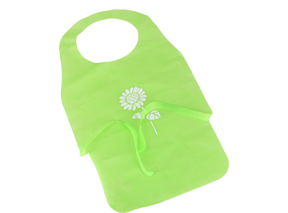 Hrnčířský kruh s hlínou a barvami