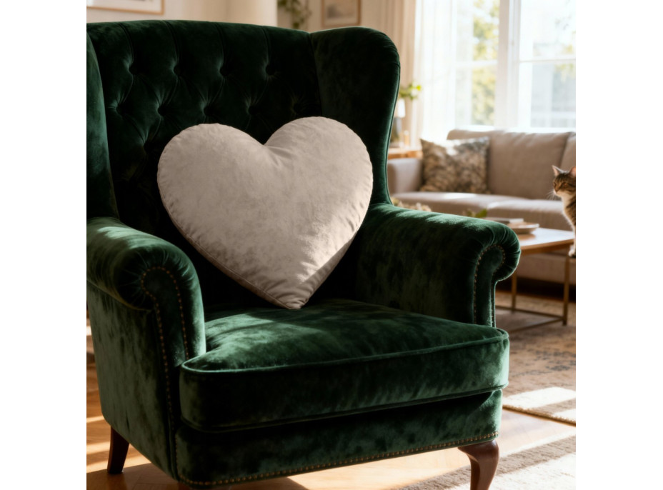 Tvarovaný polštář CLEO Velvet SRDCE - 35x35 cm - béžový