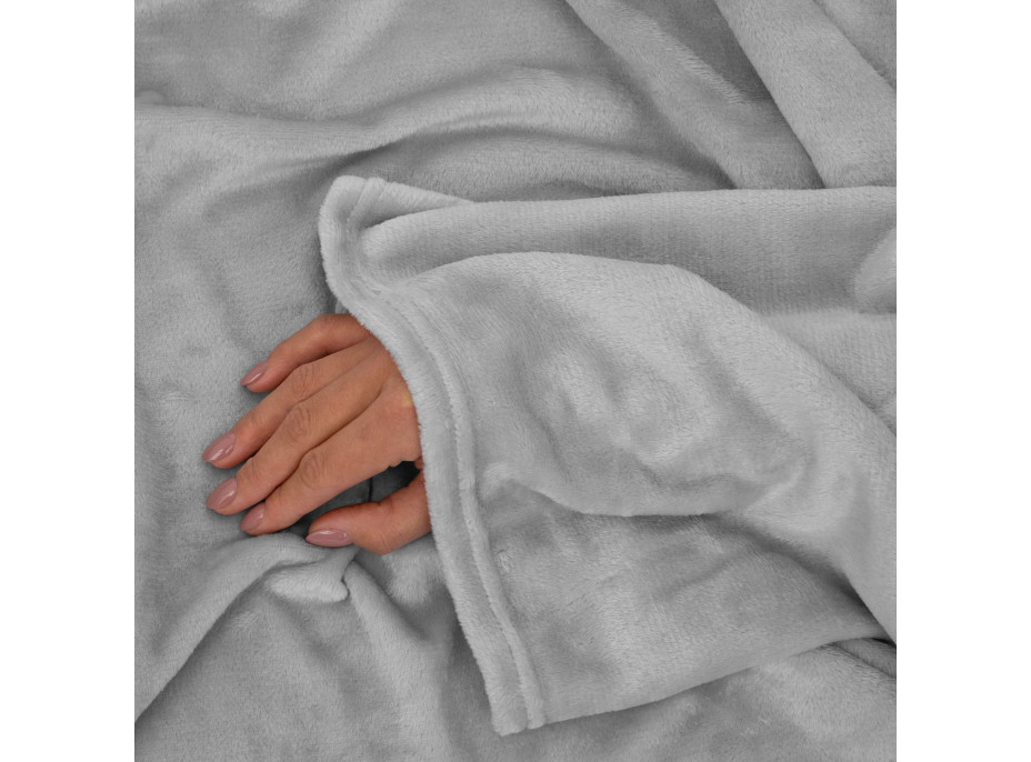 Deka s rukávy v SANTA'S SNUGGLE v dárkovém balení - 130x180 cm