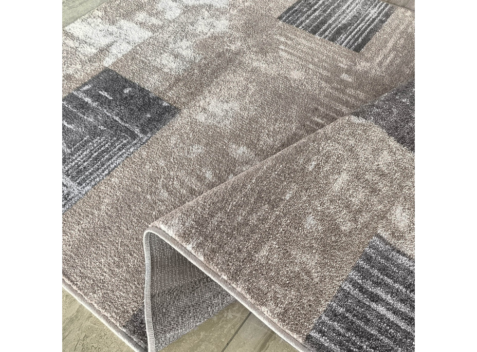 Kusový koberec PANNE squares - odstíny hnědé