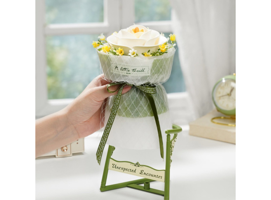 ROBOTIME Rokr Floral Art: 3D puzzle Bílá kamélie 63 dílků