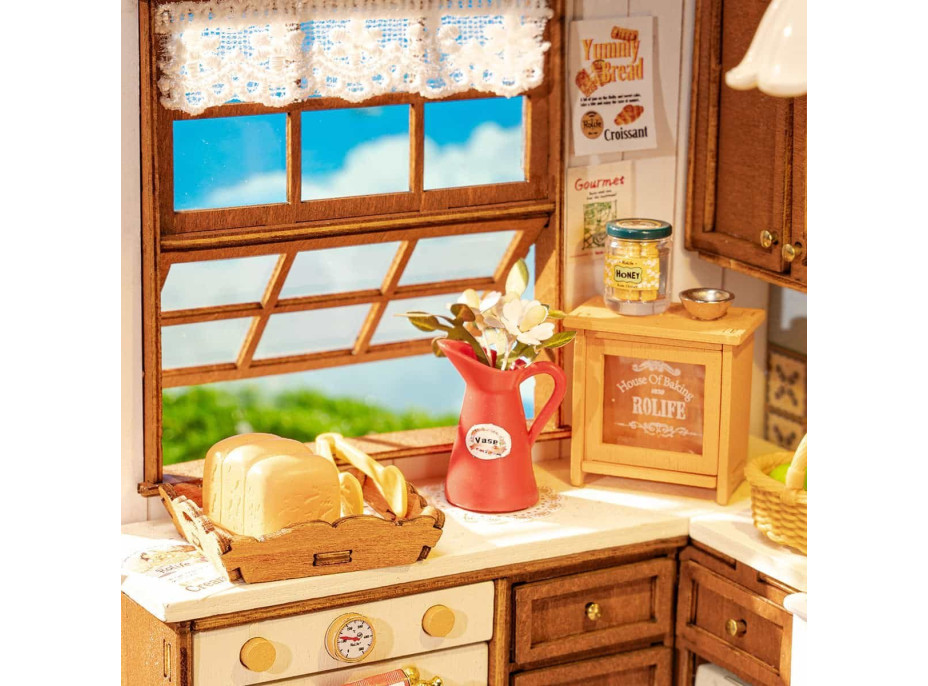 ROBOTIME Rolife DIY House: Pečení v kuchyni s LED osvětlením