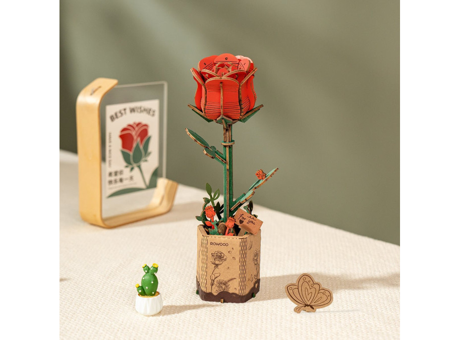 ROBOTIME Rowood 3D dřevěné puzzle Červená růže 106 dílků