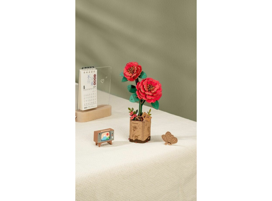 ROBOTIME Rowood 3D dřevěné puzzle Červená kamélie 113 dílků