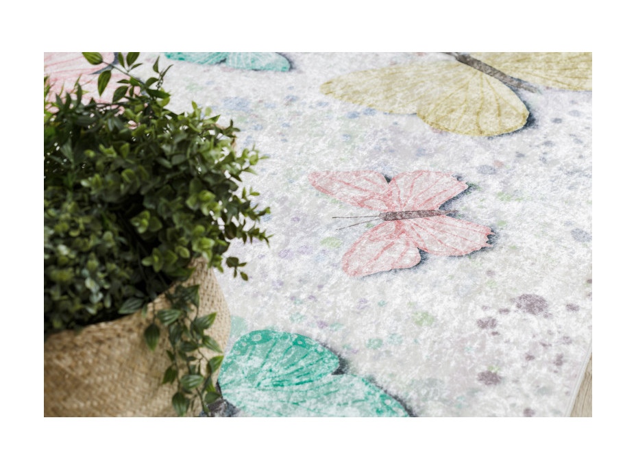 Dětský kusový koberec Bambino 1610 Butterflies cream, 80x150 cm