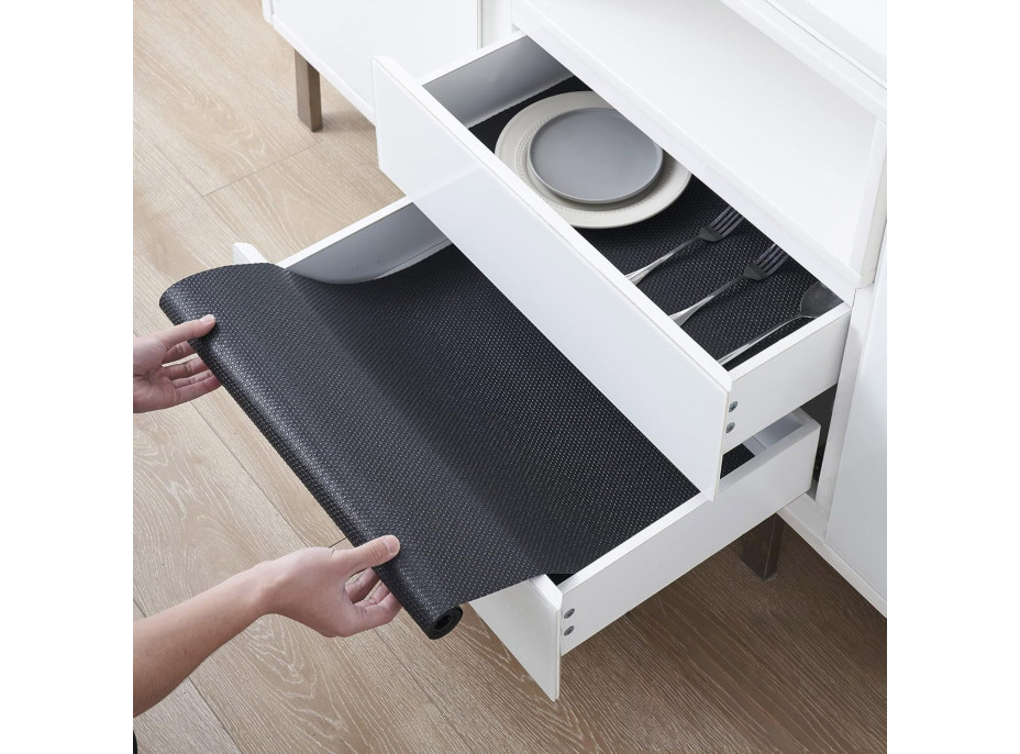 Protiskluzová podložka do zásuvky HALVE 48 x 500 cm - černá