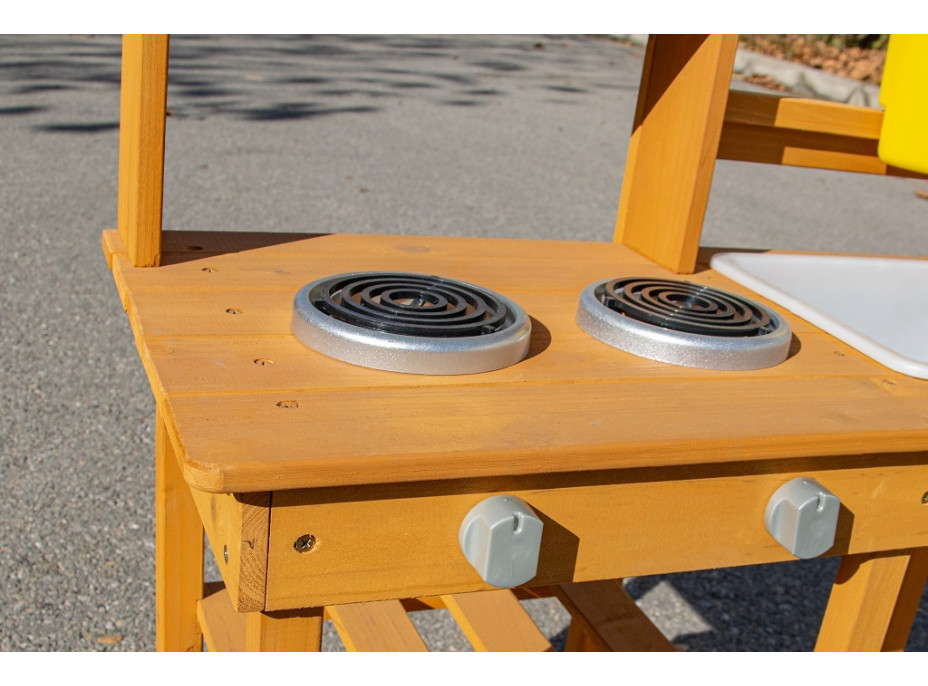 2Kids Toys Dřevěná zahradní kuchyňka s dřezem