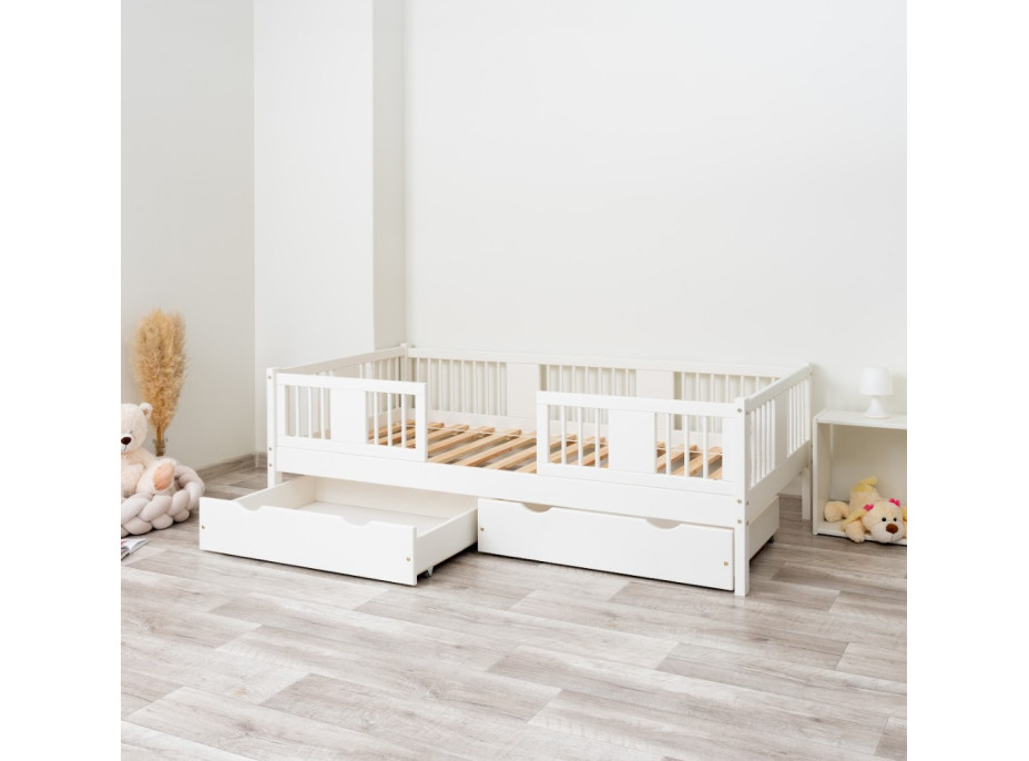 Dětská postel z masivu borovice LUNA 20 - 200x90 cm