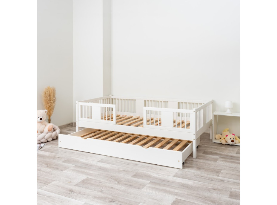 Dětská postel z masivu borovice LUNA 20 - 200x90 cm