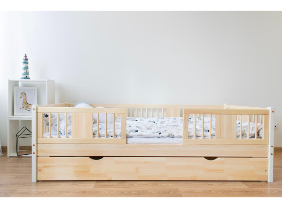 Dětská postel z masivu borovice LUNA 20 - 200x90 cm