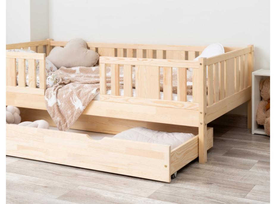 Dětská postel z masivu borovice NIKO 20 - 200x90 cm
