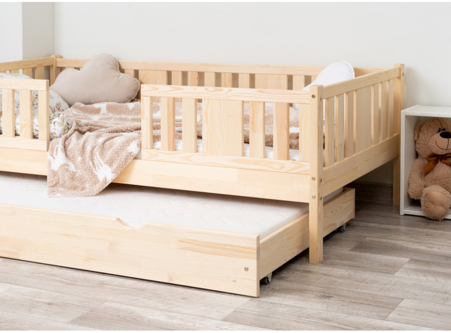 Dětská postel z masivu borovice NIKO 20 - 180x80 cm