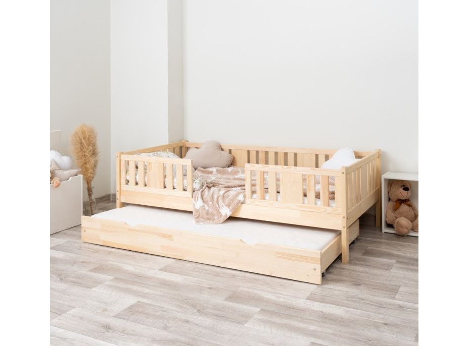 Dětská postel z masivu borovice NIKO 20 - 200x90 cm
