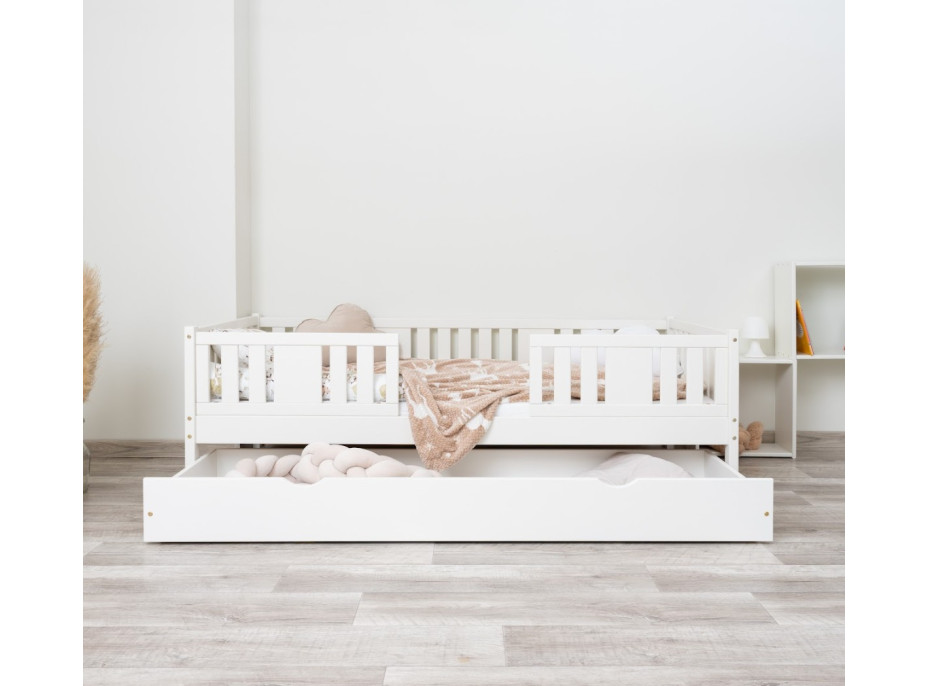 Dětská postel z masivu borovice NIKO 20 - 180x80 cm