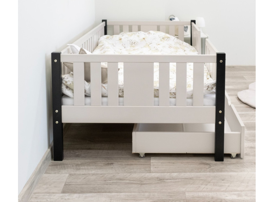 Dětská postel z masivu borovice NIKO 20 - 180x80 cm