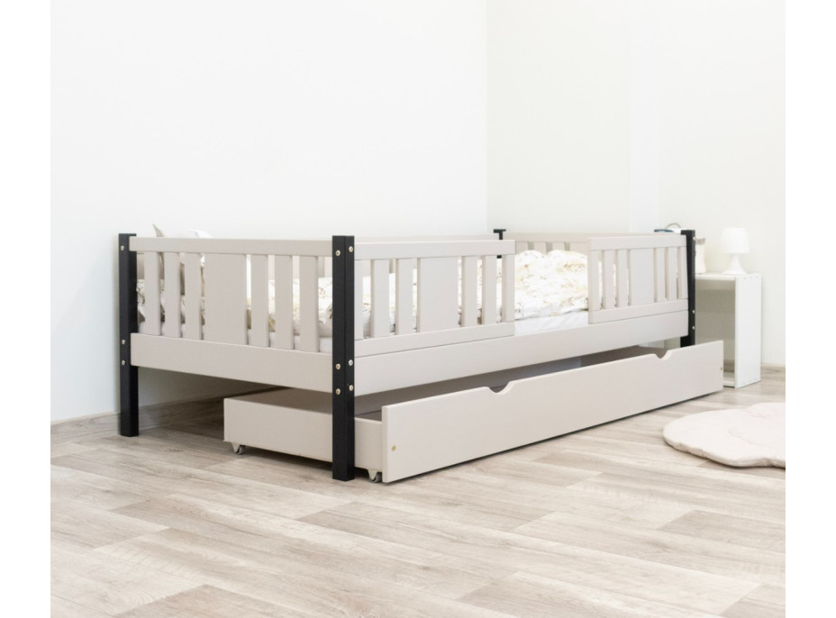 Dětská postel z masivu borovice NIKO 20 - 200x90 cm