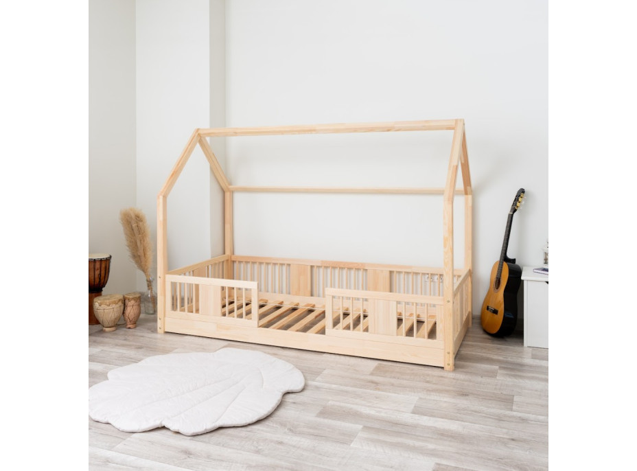 Dětská domečková Montessori postel z masivu borovice LUNA L - 200x90 cm
